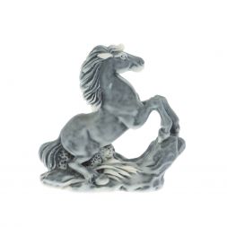 Сувенир "Конь на дыбах" из мрамолита