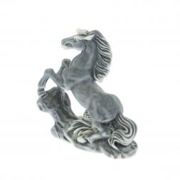 Сувенир "Конь на дыбах" из мрамолита