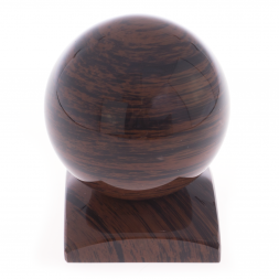 Шар из коричневого обсидиана 8 см на квадратной подставке