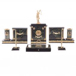 Настольный набор &amp;quot;Фемида&amp;quot; из змеевика