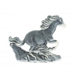 Сувенир "Лошадка скачет" из мраморной крошки