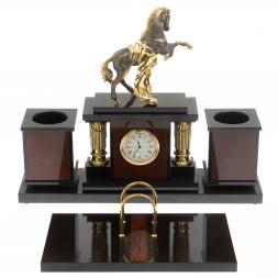 Настольный набор&amp;quot; Конь с попоной&amp;quot; из яшмы