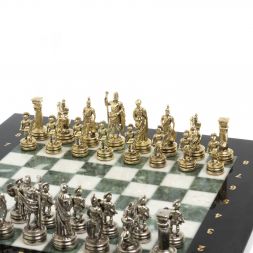 Шахматы &amp;quot;Римляне&amp;quot; фигуры золото / серебро доска 28х28 см из мрамора и змеевика