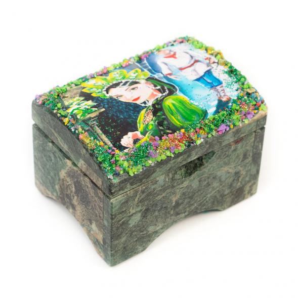 Шкатулка Сундучок хозяйки медной горы змеевик 10х6,5х7 см 116936