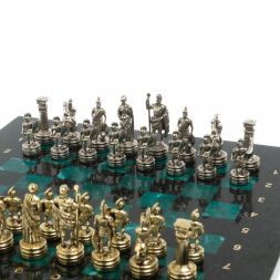 Шахматы &amp;quot;Римляне&amp;quot; фигуры золото / серебро доска 28х28 см из змеевика