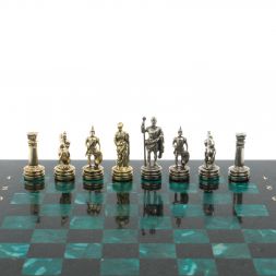 Шахматы &amp;quot;Римляне&amp;quot; фигуры золото / серебро доска 28х28 см из змеевика