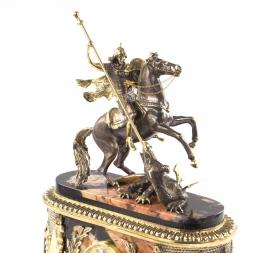 Каминные часы "Георгий Победоносец" яшма долерит