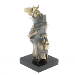 Статуэтка &amp;quot;Конь в пальто&amp;quot; камень долерит