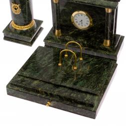 Настольный набор &amp;quot;Цезарь&amp;quot; камень змеевик