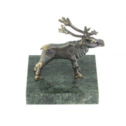 Статуэтка &amp;quot;Северный олень&amp;quot; из бронзы и змеевика