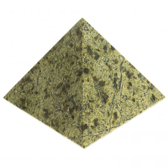 Пирамида 7,5х7,5х6,5 см камень змеевик 113788