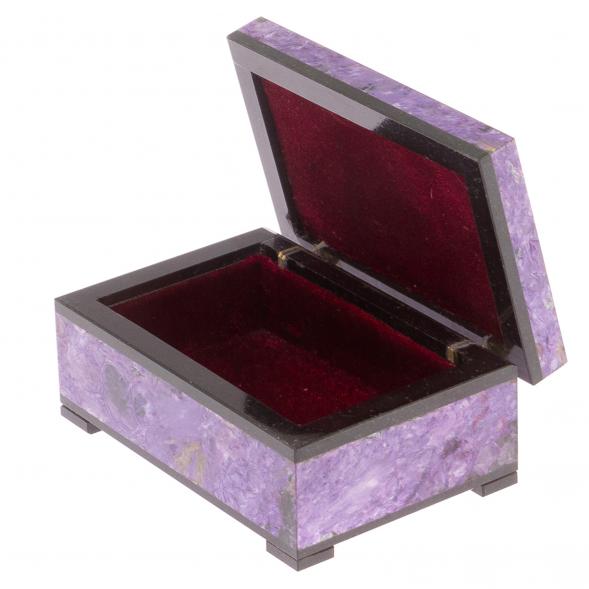 Шкатулка из камня чароит 9,5х6,5х4,5 см 126029
