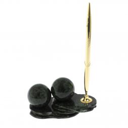 Композиция "Два шара" из нефрита с ручкой