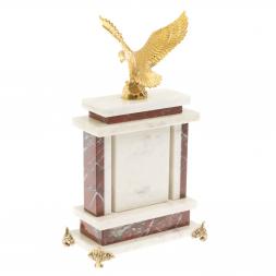 Часы &amp;quot;Орел&amp;quot; из мрамора и креноида