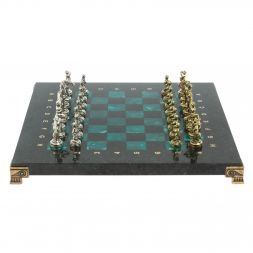 Шахматы "Дон Кихот" доска 28х28 см из змеевика