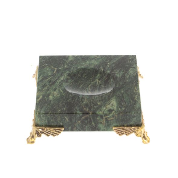 Подставка под шар из шабровскоого змеевика на ножках 7х7х2 см 127566