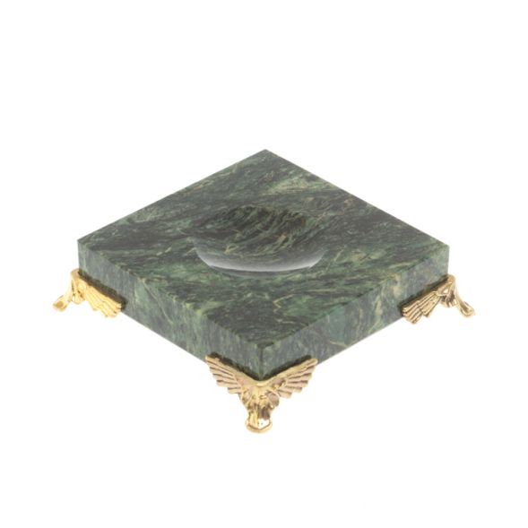 Подставка под шар из шабровскоого змеевика на ножках 7х7х2 см 127566