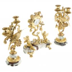 Каминные часы с канделябрами "Ангелы" камень мрамор