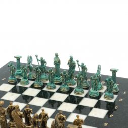 Шахматы "Подвиги Геракла" фигуры бронза / патина 28х28 см из мрамора