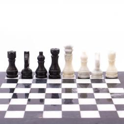 Шахматы из мрамора "Классические" доска 30х30 см