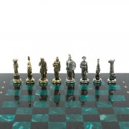 Шахматы "Царь Леонид" из змеевика 28х28 см