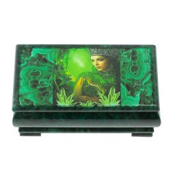 Шкатулка &amp;quot;Хозяйка медной горы. Малахит&amp;quot; из змеевика 16х8х7,5 см