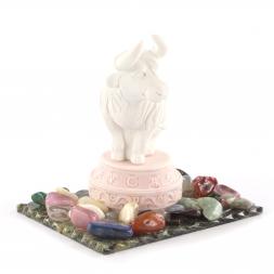 Сувенир &amp;quot;Бык на подставке&amp;quot; из мрамолита и змеевика