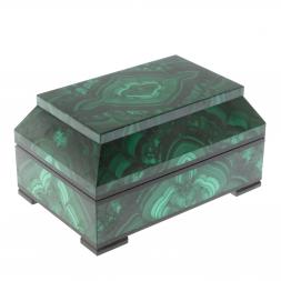 Ларец из малахита &amp;quot;Совершенство&amp;quot; 15х10х7,5 см