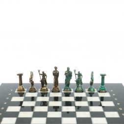 Шахматы &amp;quot;Римские лучники&amp;quot; фигуры бронза / патина 28х28 см из мрамора