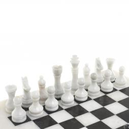 Шахматы "Классические" из мрамора доска 30х30 см