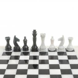 Шахматы "Классические" из мрамора доска 30х30 см