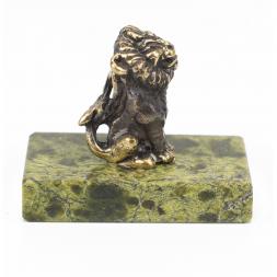 Статуэтка из бронзы на подставке из змеевика &amp;quot;Левушка&amp;quot;