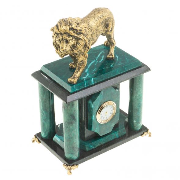 Часы &amp;quot;Гордый лев&amp;quot; камень змеевик 123242