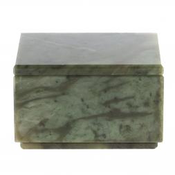 Шкатулка из нефрита 8х6х5 см