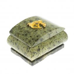 Шкатулка из змеевика с ящерицей 8,5х6,5х5,5 см