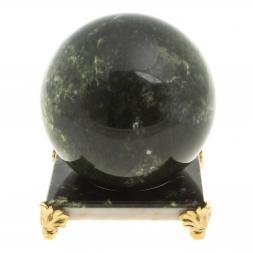 Шар из нефрита 10 см на подставке