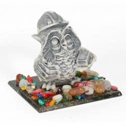 Сувенир из мрамолита "Филин строитель"