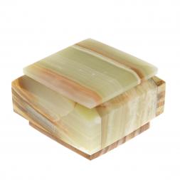 Шкатулка из оникса 7х7х6 см (3х3)