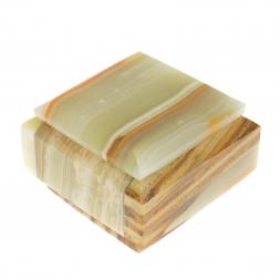 Шкатулка из оникса 7х7х6 см (3х3)