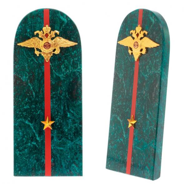 Сувенир &amp;quot;Погон младший лейтенант МВД&amp;quot; камень змеевик 128126