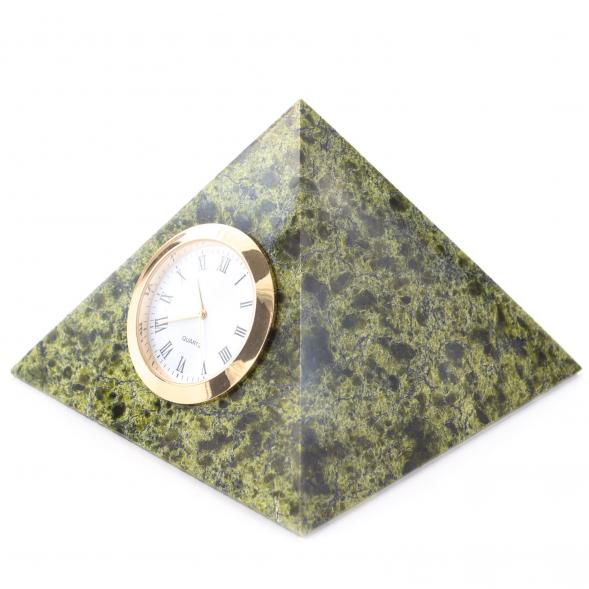 Настольные часы &amp;quot;Пирамида&amp;quot; из камня змеевик 10х10х8 см 121006