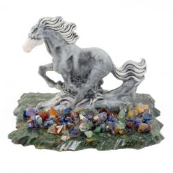 Сувенир &amp;quot;Скачущая лошадка&amp;quot; из мрамолита