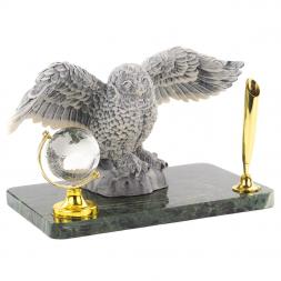 Подставка под ручку &amp;quot;Полярная сова&amp;quot; мрамолит змеевик