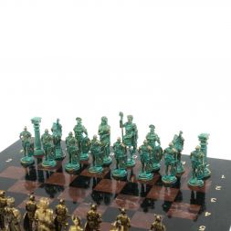 Шахматы &amp;quot;Римляне против Галлов&amp;quot; фигуры бронза / патина 36х36 см лемезит змеевик