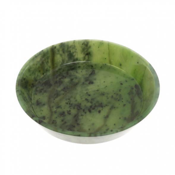 Тарелка орешница из нефрита 12х12х2,5 см 129683