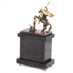 Часы из яшмы с фигуркой из бронзы &amp;quot;Георгий Победоносец&amp;quot;