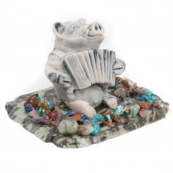 Сувенир "Кабан с гармошкой" из мрамолита