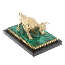 Бронзовая статуэтка &amp;quot;Бык&amp;quot; на подставке из малахита цвет золото