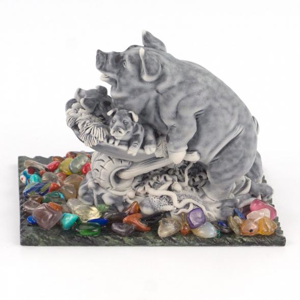 Сувенир &amp;quot;Хряк с поросятами в тачке&amp;quot; из мрамолита 119346