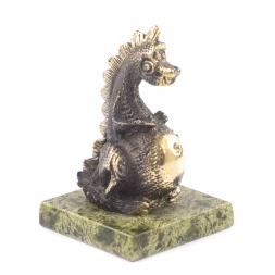 Декоративная фигурка из бронзы и камня &amp;quot;Пузатый дракон&amp;quot;